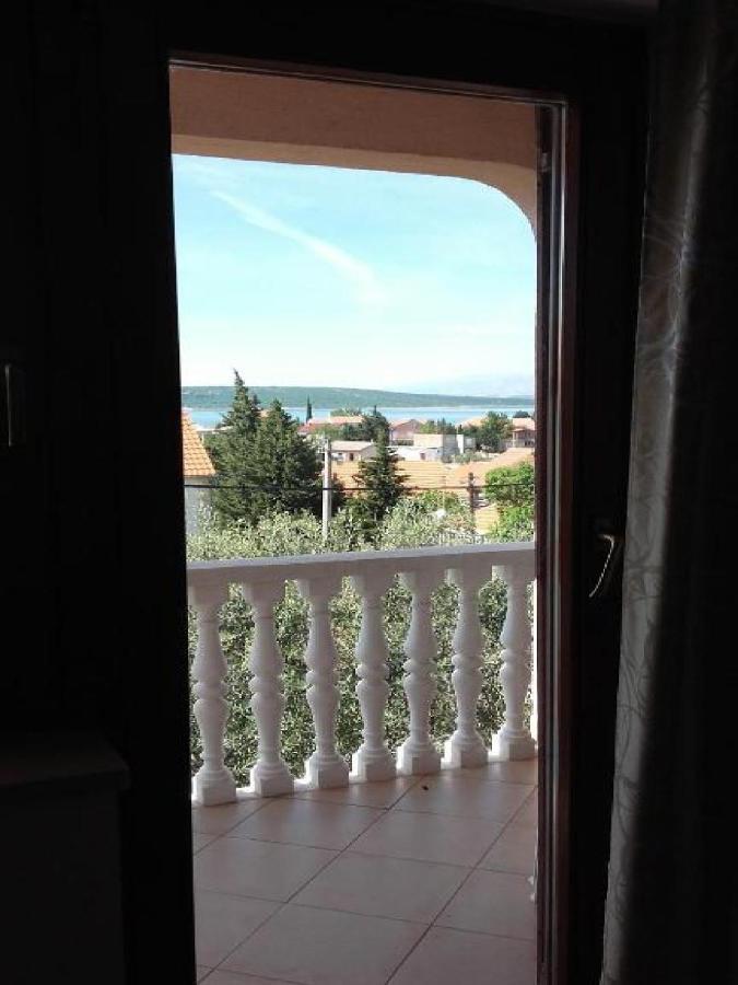 Apartments Smilje I Maslina Gornji Karin Kültér fotó