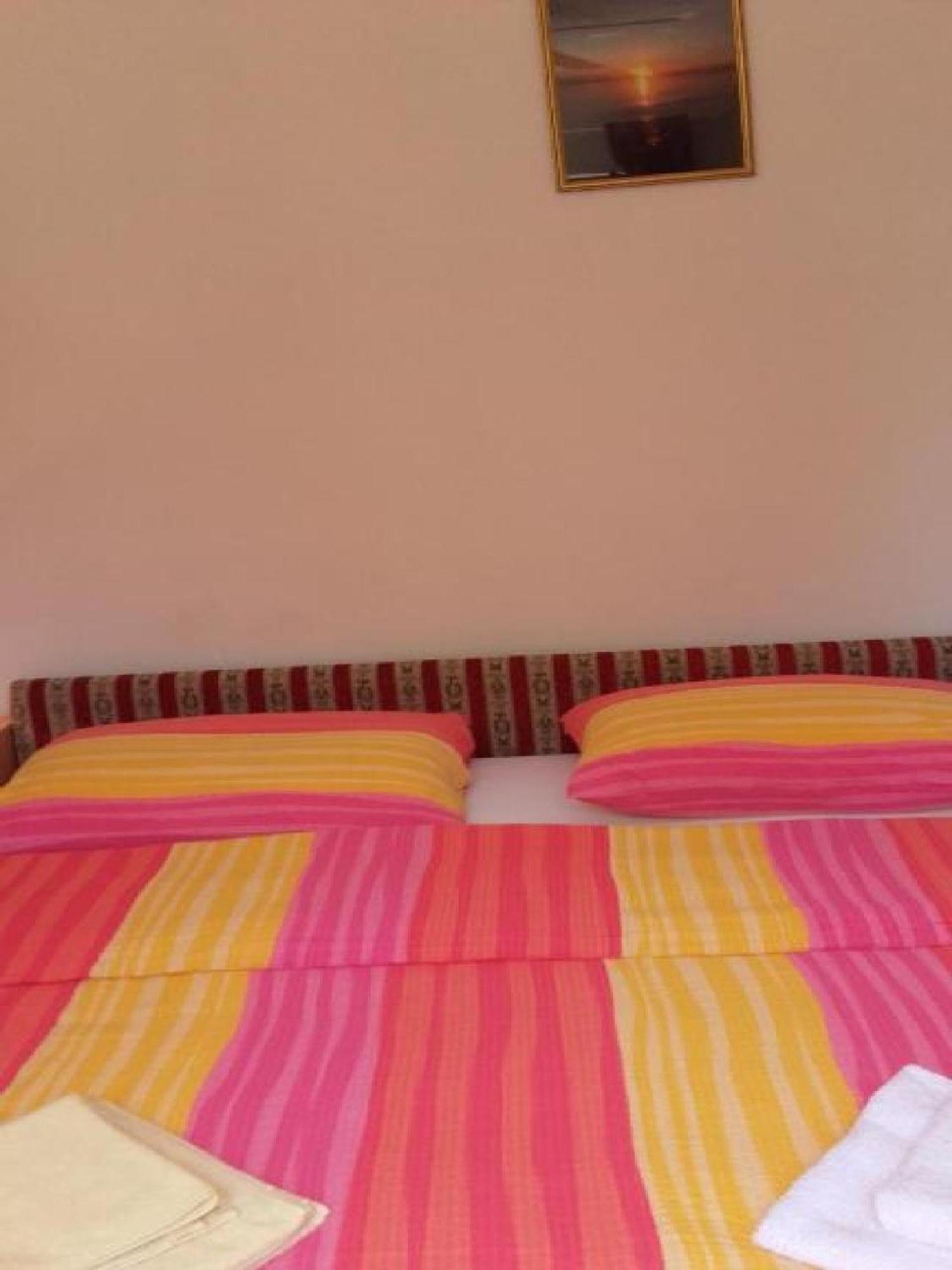 Apartments Smilje I Maslina Gornji Karin Szoba fotó